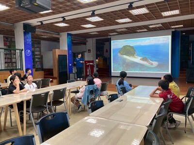 113學年度新店國小暑假英文營隊＿Summer in the Philippines圖片